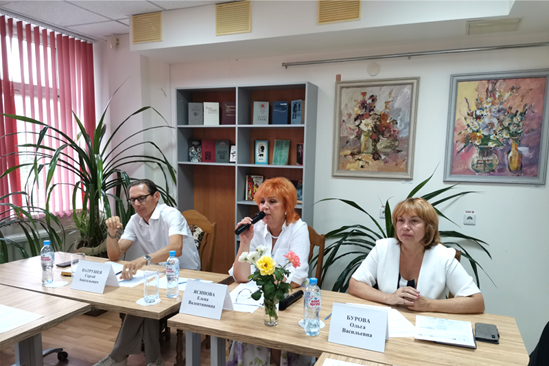 Участники заседания Объединённого научно-методического совета республиканских библиотек Крыма